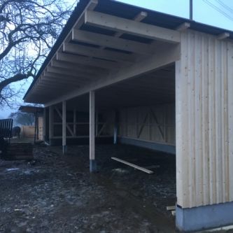 Landwirtschaftlicher Maschinen-Schuppen